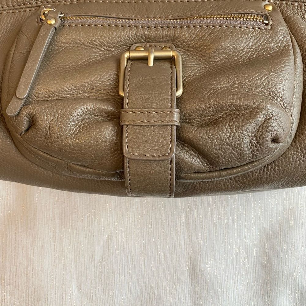 Michael Kors Austin Leather Large Shoulder Tote - Picture 3 of 15